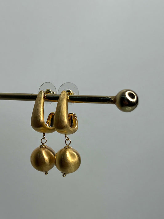Raya Earrings