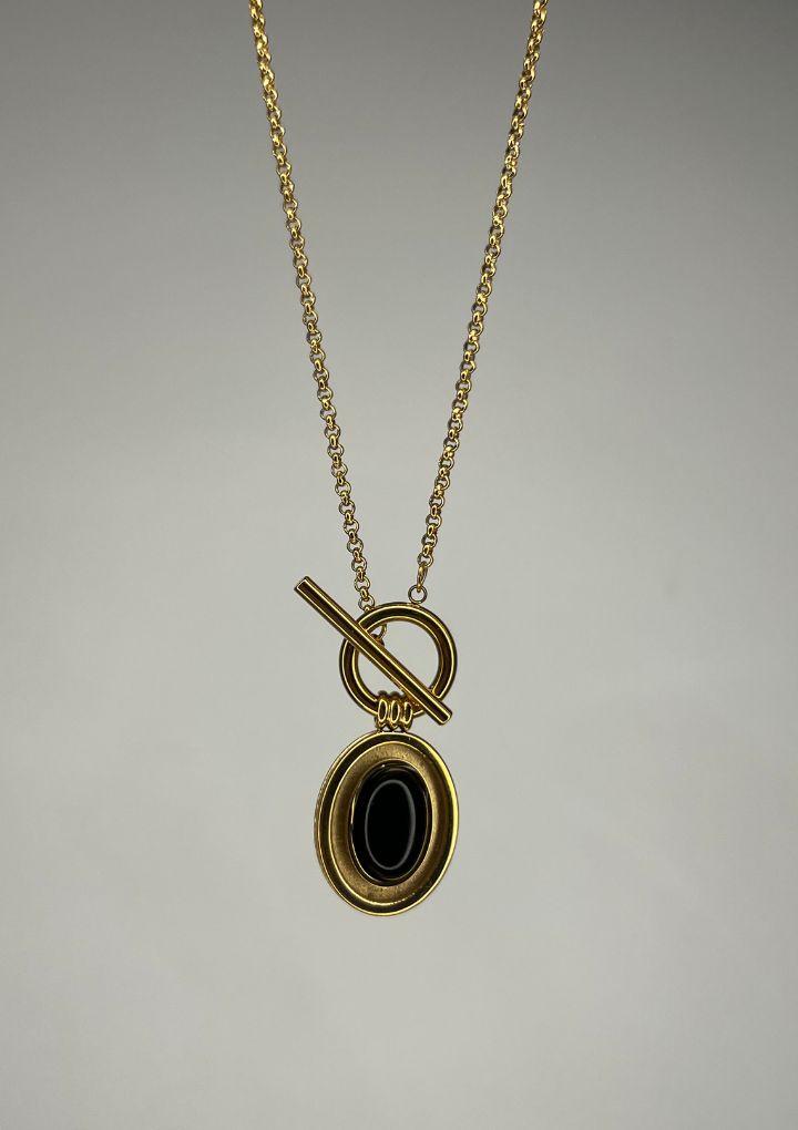 It Girl Necklace