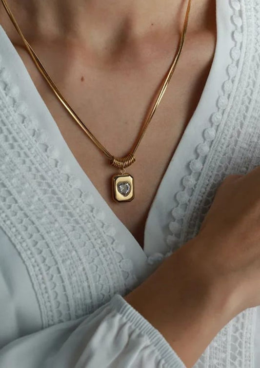Lola Necklace