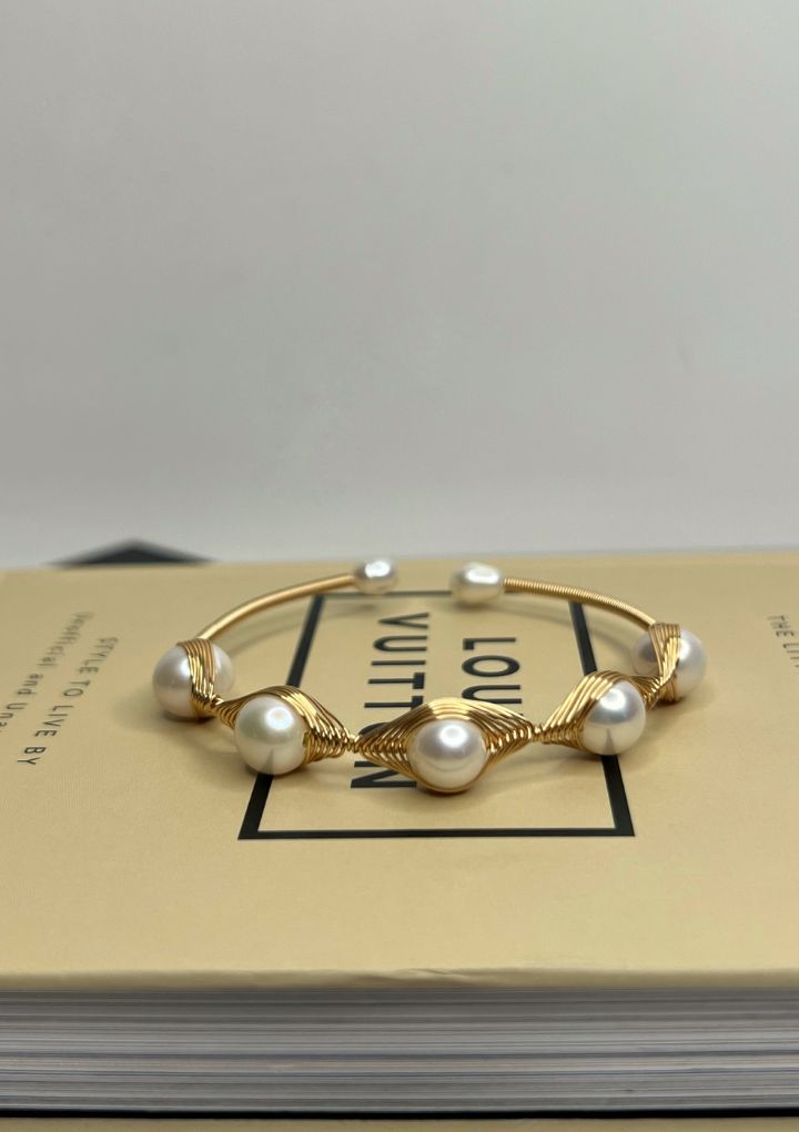 Perla Handcuff