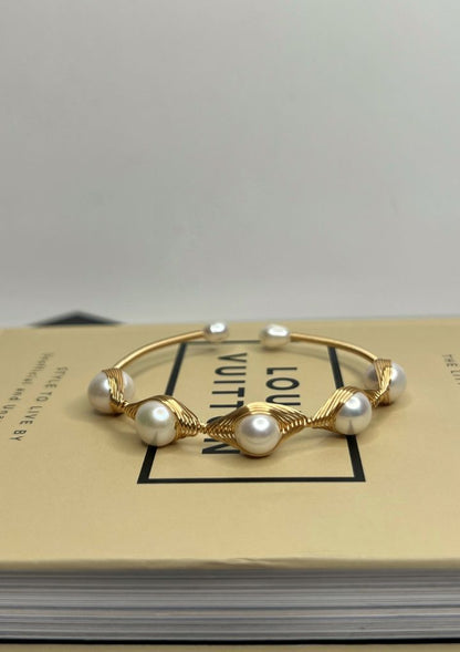Perla Handcuff